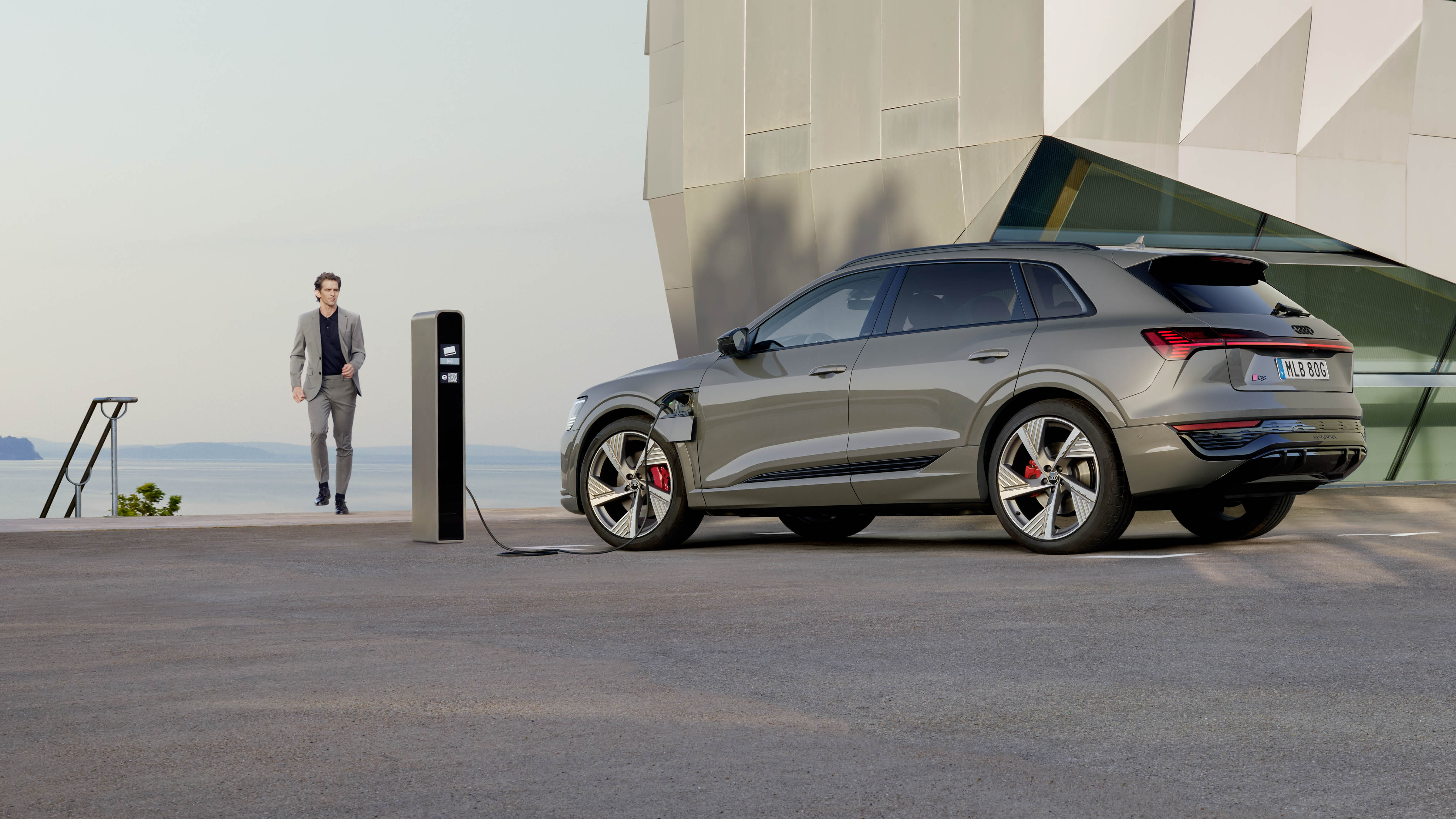 Audi Q8 e-tron
